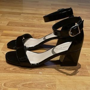 Le Chateau Patent Block Heel Sandal